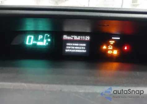 2013 Toyota Prius C Three z USA, uszkodzony, nr VIN JTDKDTB37D1541309